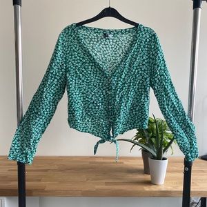NEW Green/White Floral Blouse